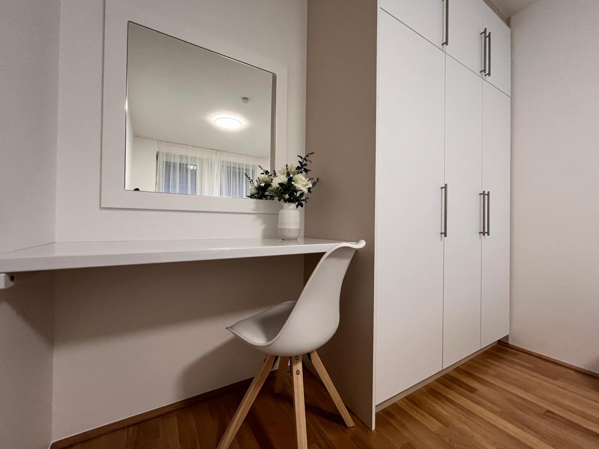 Danube22 Apartment 1 Вена Экстерьер фото